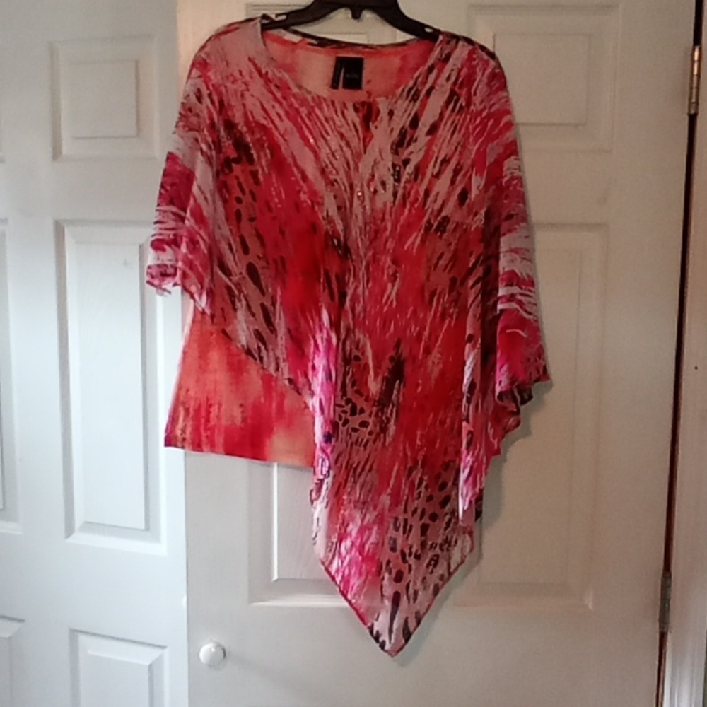 New Directions Pink and Red Patterned Top